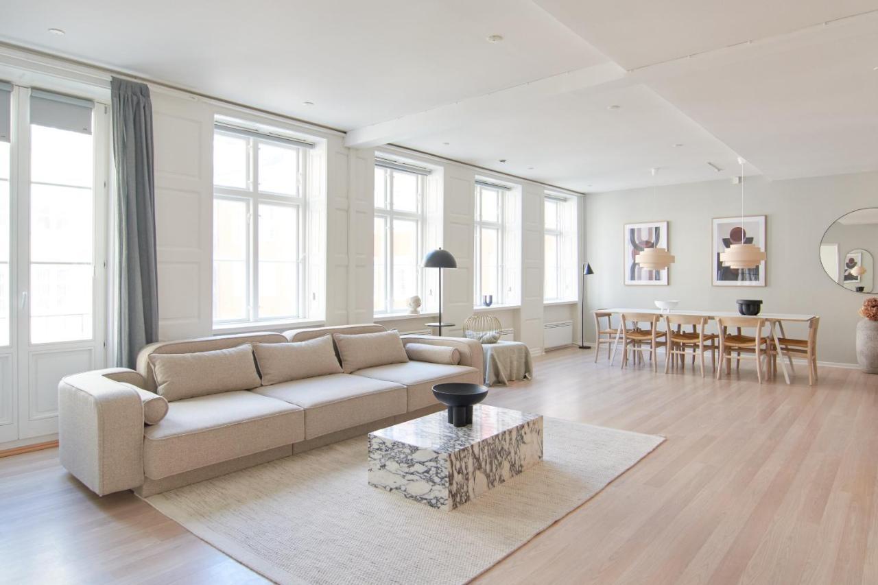 2Br In Vibrant & Colourful Nyhavn Copenhagen City Bagian luar foto